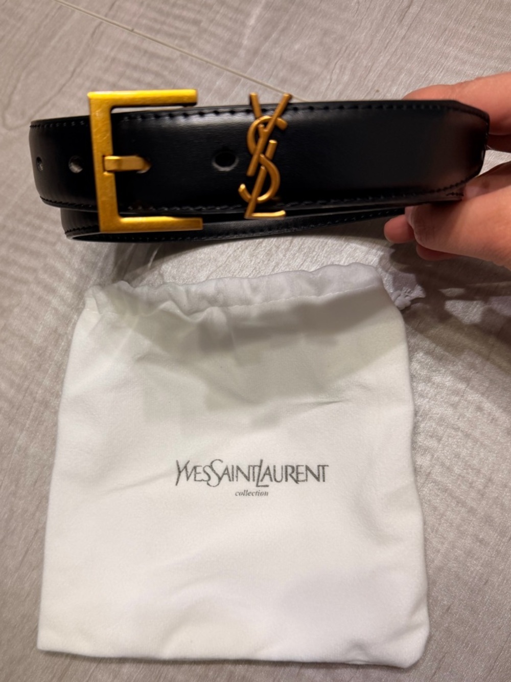 Medium Saint Laurent Black Leather Belt with Embossed Logo